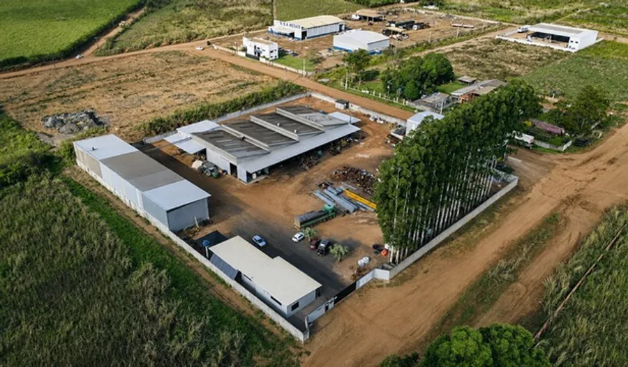 Vista aérea dos galpões da Ferraço Fundição em Vilhena